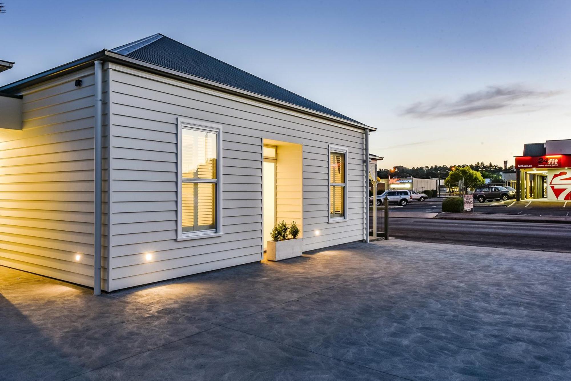 Aloha Central Luxury Apartments Mount Gambier Room photo